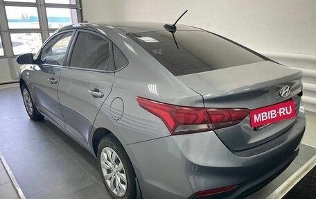 Hyundai Solaris II рестайлинг, 2019 год, 1 385 000 рублей, 7 фотография
