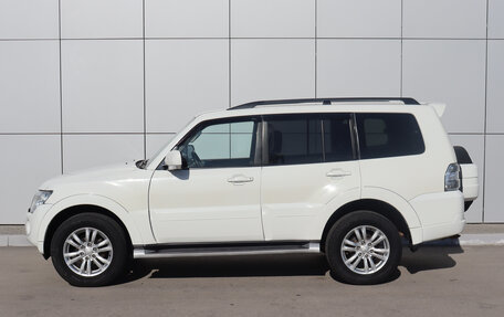 Mitsubishi Pajero IV, 2013 год, 1 920 000 рублей, 2 фотография