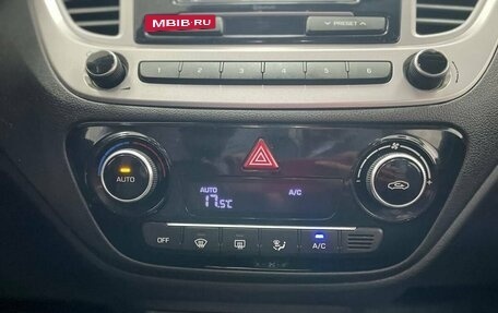 Hyundai Solaris II рестайлинг, 2019 год, 1 385 000 рублей, 18 фотография