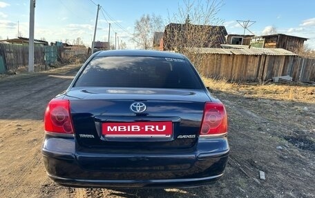 Toyota Avensis III рестайлинг, 2005 год, 860 000 рублей, 5 фотография