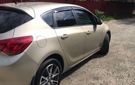 Opel Astra J, 2012 год, 780 000 рублей, 7 фотография