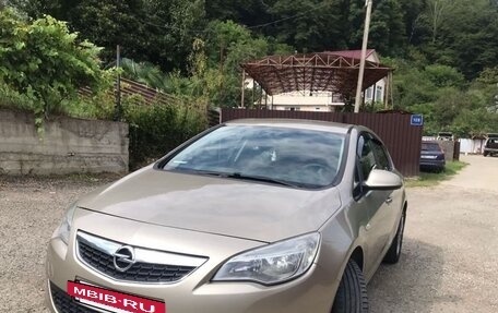 Opel Astra J, 2012 год, 780 000 рублей, 2 фотография