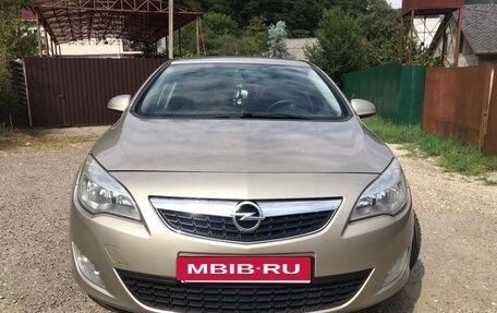 Opel Astra J, 2012 год, 780 000 рублей, 3 фотография