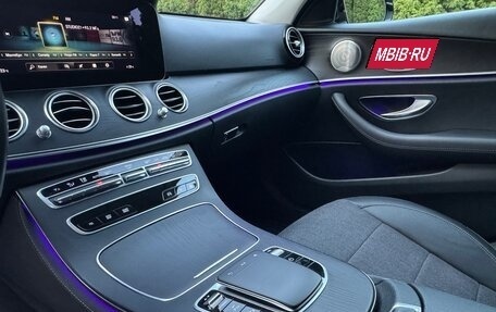 Mercedes-Benz E-Класс, 2021 год, 4 350 000 рублей, 7 фотография