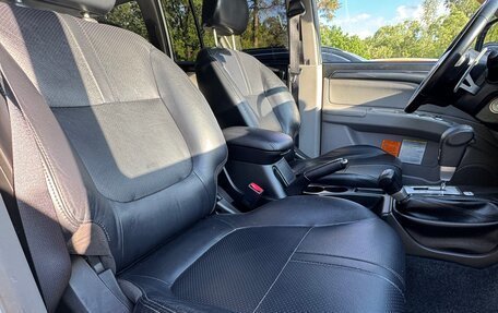 Mitsubishi Pajero Sport II рестайлинг, 2014 год, 2 600 000 рублей, 11 фотография