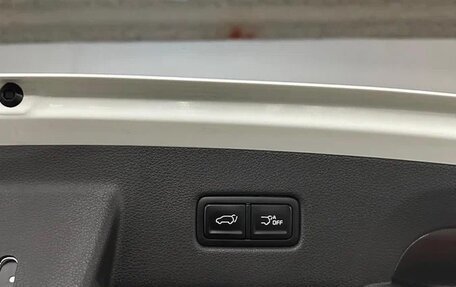 KIA Carnival, 2022 год, 3 100 000 рублей, 17 фотография