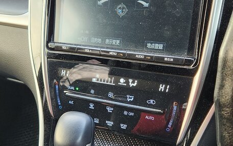 Toyota Harrier, 2017 год, 3 450 000 рублей, 22 фотография
