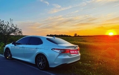 Toyota Camry, 2021 год, 3 375 000 рублей, 1 фотография