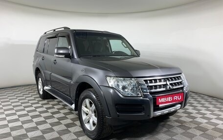 Mitsubishi Pajero IV, 2015 год, 2 297 000 рублей, 3 фотография