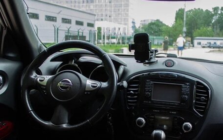 Nissan Juke II, 2012 год, 1 350 000 рублей, 23 фотография