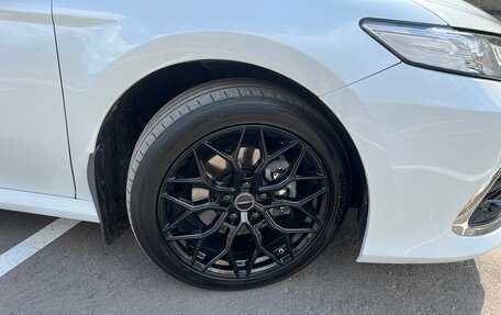 Toyota Camry, 2021 год, 3 375 000 рублей, 6 фотография