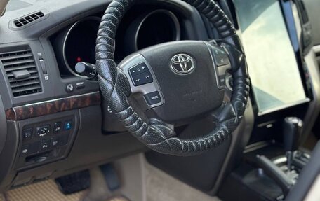 Toyota Land Cruiser 200, 2008 год, 3 200 000 рублей, 23 фотография