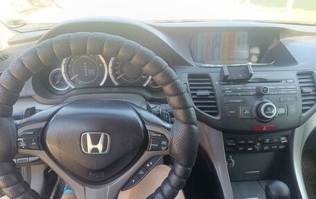 Honda Accord VIII рестайлинг, 2008 год, 1 100 000 рублей, 4 фотография