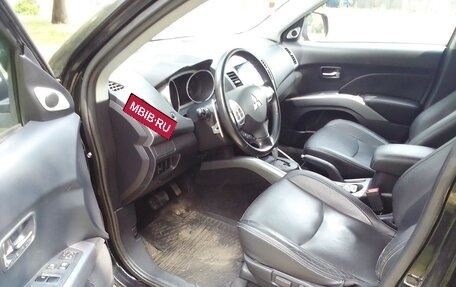 Mitsubishi Outlander III рестайлинг 3, 2008 год, 760 000 рублей, 13 фотография