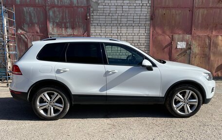Volkswagen Touareg III, 2012 год, 1 950 000 рублей, 7 фотография