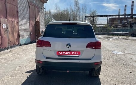 Volkswagen Touareg III, 2012 год, 1 950 000 рублей, 5 фотография