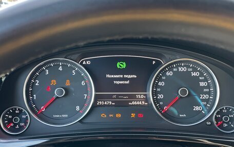 Volkswagen Touareg III, 2012 год, 1 950 000 рублей, 14 фотография