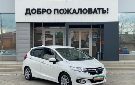 Honda Fit III, 2019 год, 1 165 000 рублей, 1 фотография