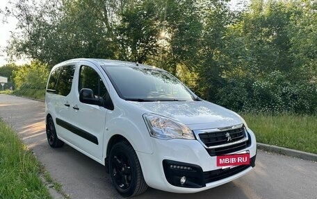 Peugeot Partner II рестайлинг 2, 2021 год, 2 150 000 рублей, 4 фотография