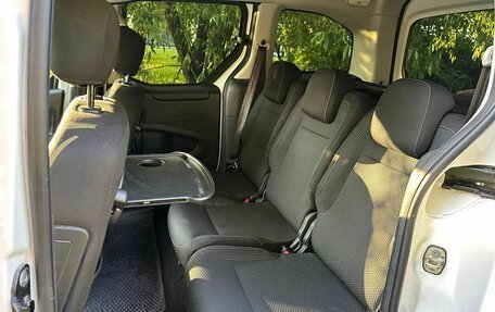 Peugeot Partner II рестайлинг 2, 2021 год, 2 150 000 рублей, 18 фотография