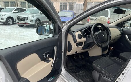 Renault Logan II, 2016 год, 540 000 рублей, 8 фотография