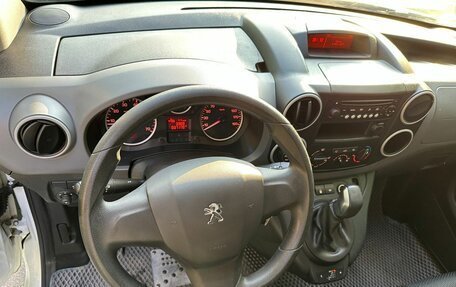 Peugeot Partner II рестайлинг 2, 2021 год, 2 150 000 рублей, 20 фотография