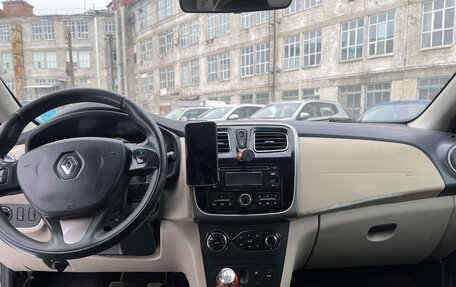 Renault Logan II, 2016 год, 540 000 рублей, 11 фотография