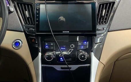 Hyundai Sonata VI, 2011 год, 1 099 000 рублей, 13 фотография