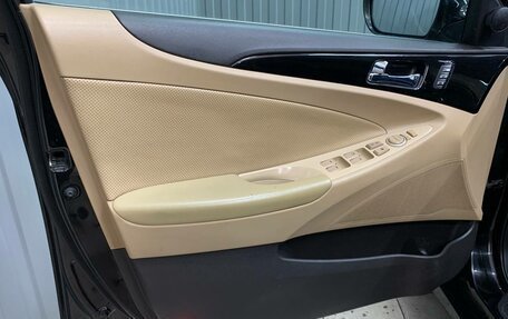 Hyundai Sonata VI, 2011 год, 1 099 000 рублей, 15 фотография