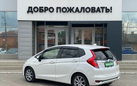 Honda Fit III, 2019 год, 1 165 000 рублей, 5 фотография