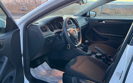 Volkswagen Jetta VI, 2015 год, 1 220 000 рублей, 15 фотография