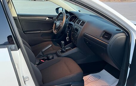 Volkswagen Jetta VI, 2015 год, 1 220 000 рублей, 16 фотография