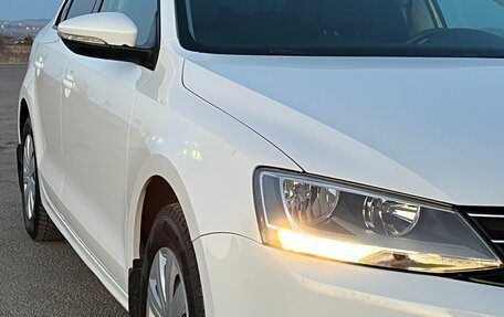 Volkswagen Jetta VI, 2015 год, 1 220 000 рублей, 13 фотография