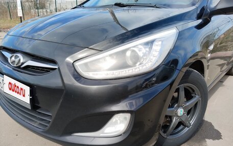 Hyundai Solaris II рестайлинг, 2013 год, 1 150 000 рублей, 3 фотография