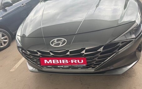 Hyundai Elantra, 2021 год, 2 050 000 рублей, 3 фотография