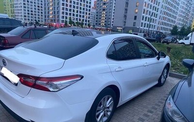 Toyota Camry, 2020 год, 2 800 000 рублей, 1 фотография