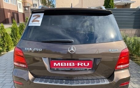 Mercedes-Benz GLK-Класс, 2015 год, 2 100 000 рублей, 7 фотография