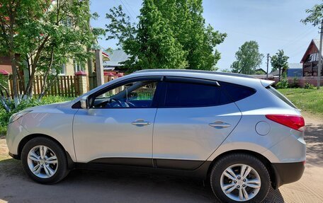 Hyundai ix35 I рестайлинг, 2013 год, 1 400 000 рублей, 4 фотография