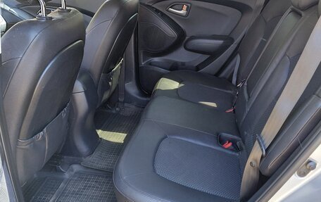 Hyundai ix35 I рестайлинг, 2013 год, 1 400 000 рублей, 8 фотография