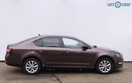 Skoda Octavia, 2017 год, 1 279 000 рублей, 4 фотография