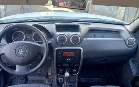 Renault Duster I рестайлинг, 2013 год, 729 000 рублей, 3 фотография