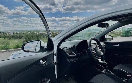 Hyundai Solaris II рестайлинг, 2020 год, 1 360 000 рублей, 2 фотография