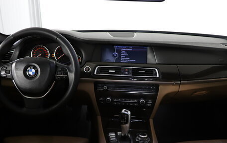 BMW 7 серия, 2009 год, 1 449 990 рублей, 13 фотография