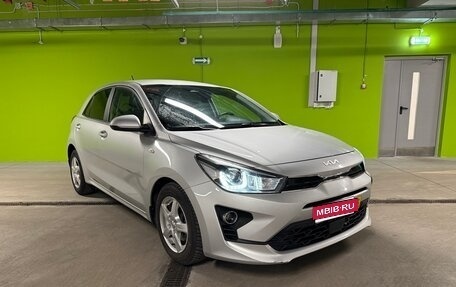 KIA Rio IV, 2022 год, 1 875 000 рублей, 1 фотография