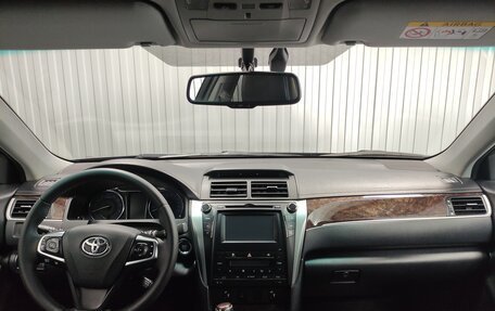 Toyota Camry, 2016 год, 2 188 000 рублей, 8 фотография