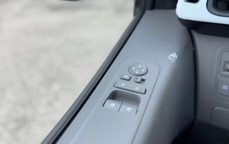 Hyundai Staria, 2024 год, 9 100 000 рублей, 34 фотография