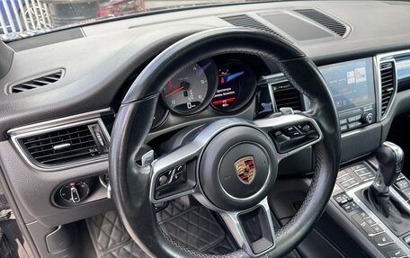 Porsche Macan I рестайлинг, 2017 год, 4 500 000 рублей, 10 фотография