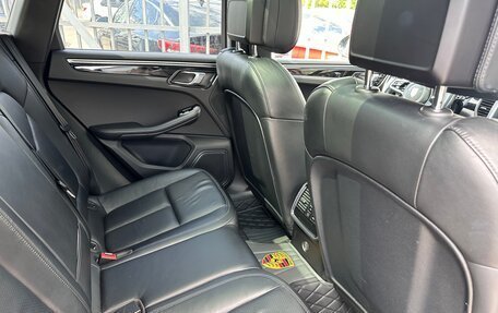 Porsche Macan I рестайлинг, 2017 год, 4 500 000 рублей, 22 фотография