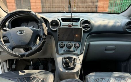 KIA Carens III (RP), 2007 год, 750 000 рублей, 7 фотография