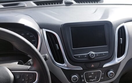 Chevrolet Equinox III, 2019 год, 1 400 000 рублей, 9 фотография